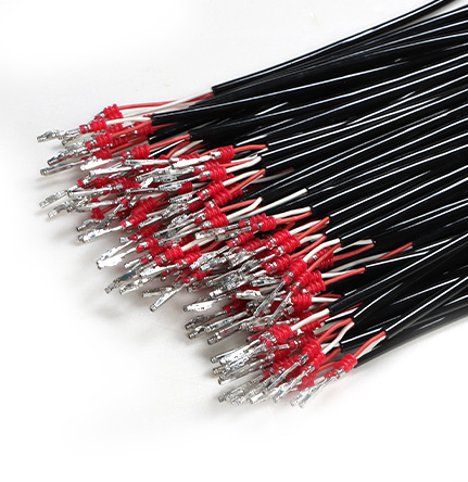 自动穿防水塞剥皮端子机(双线)